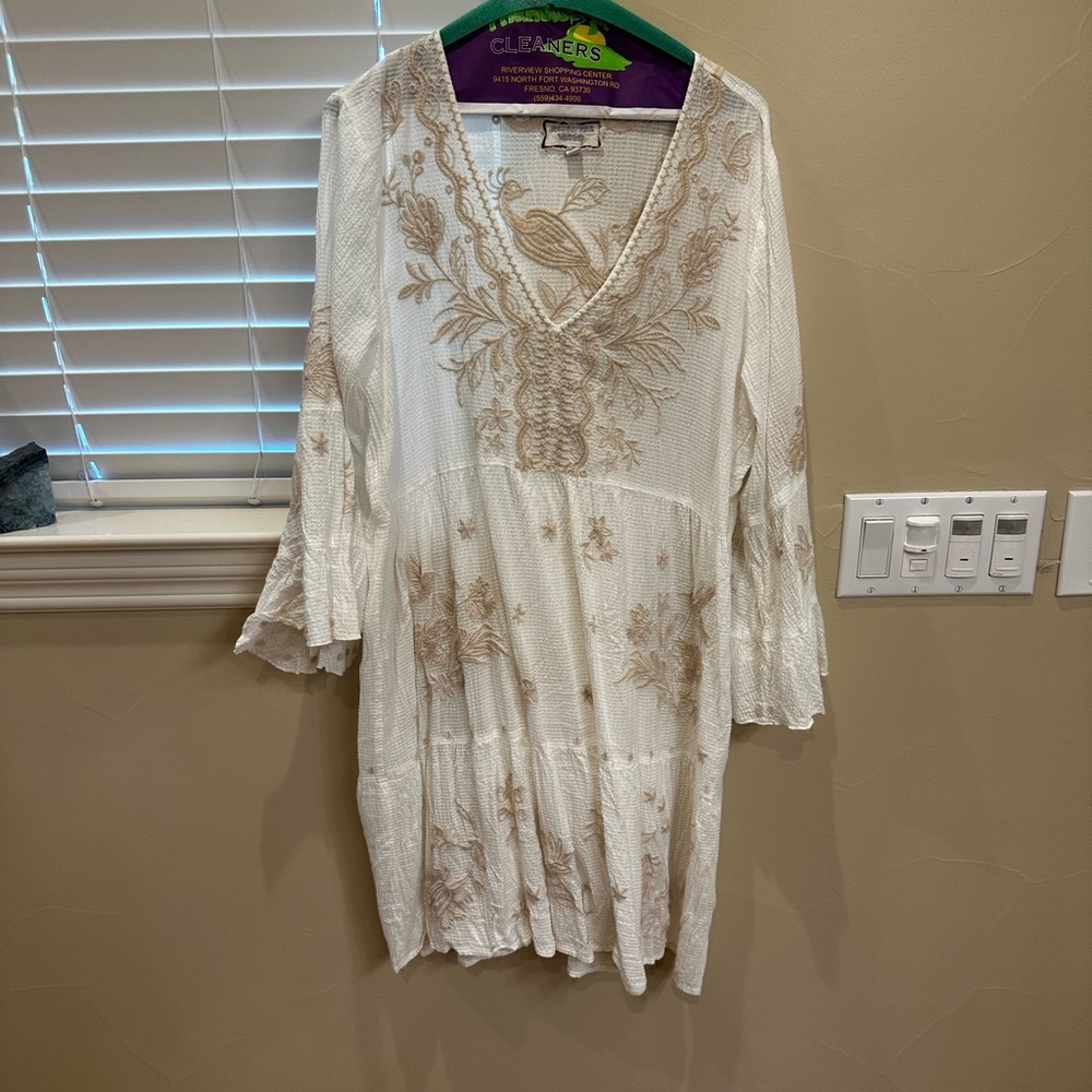 Johnny Was mini dress. Size L, Like new